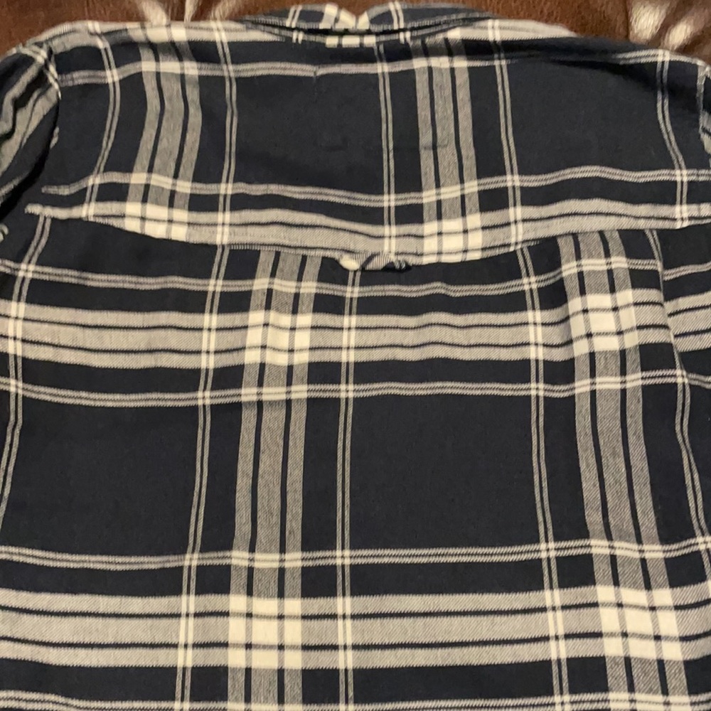 Abercrombie & Fitch women’s navy plaid shirt - Picture 5 of 8